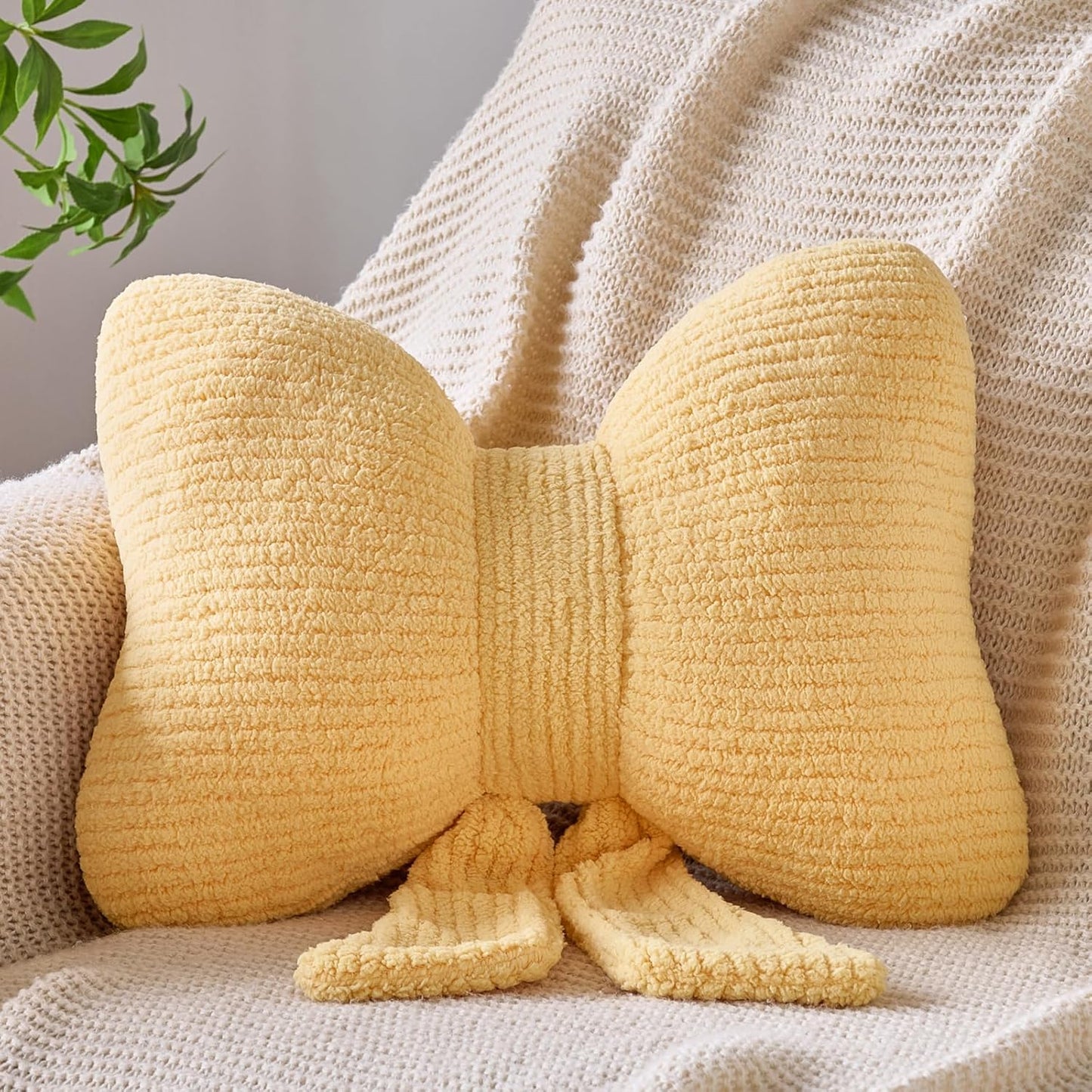 Bow Pillow, Decorative Throw Pillows with Soft Plush, Bow Throw Pillow for Couch Bed, Home Decor Bow Shaped Pillow for Bedroom Living Room (Hot Pink, 16 Inches)