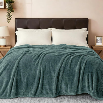 Plush Fuzzy Fleece Throw Blanket Extra Large, Super Soft, Fluffy and Warm Blankets for Couch, Bed, All Season Use (50x70 Inches, Pink)