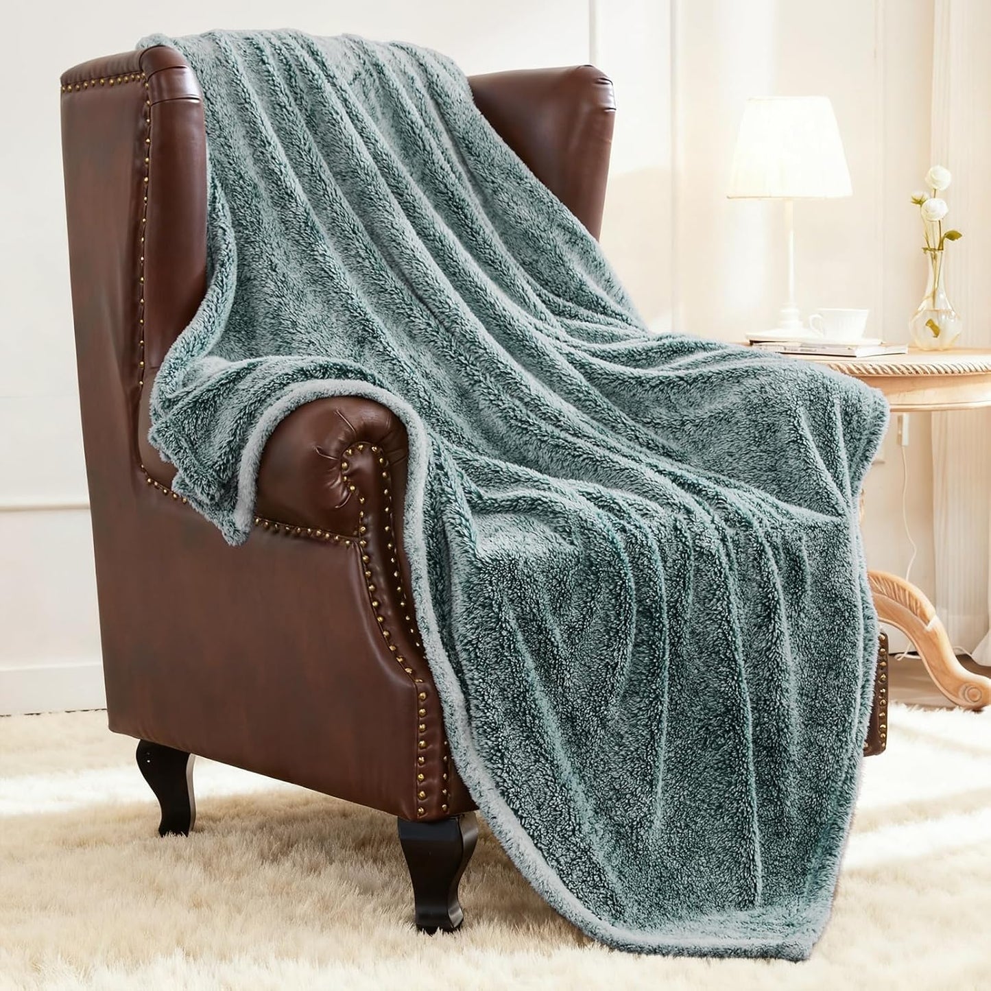 Plush Fuzzy Fleece Throw Blanket Extra Large, Super Soft, Fluffy and Warm Blankets for Couch, Bed, All Season Use (50x70 Inches, Pink)